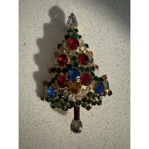 Vintage Warner 1.7" Multicolor Glass Rhinestone Christmas Tree Brooch Pin Signed